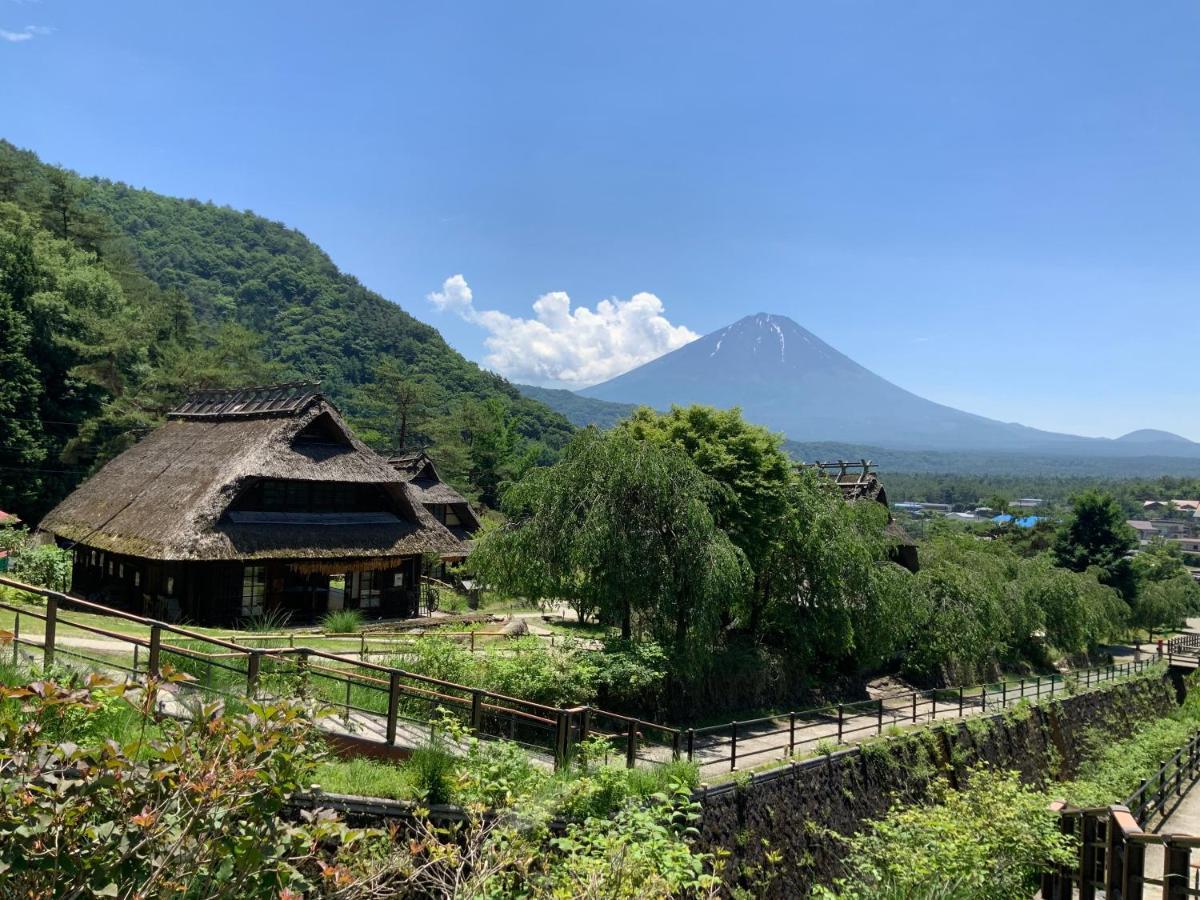 Kakureyado Fujikawaguchiko Bed & Breakfast Exterior photo